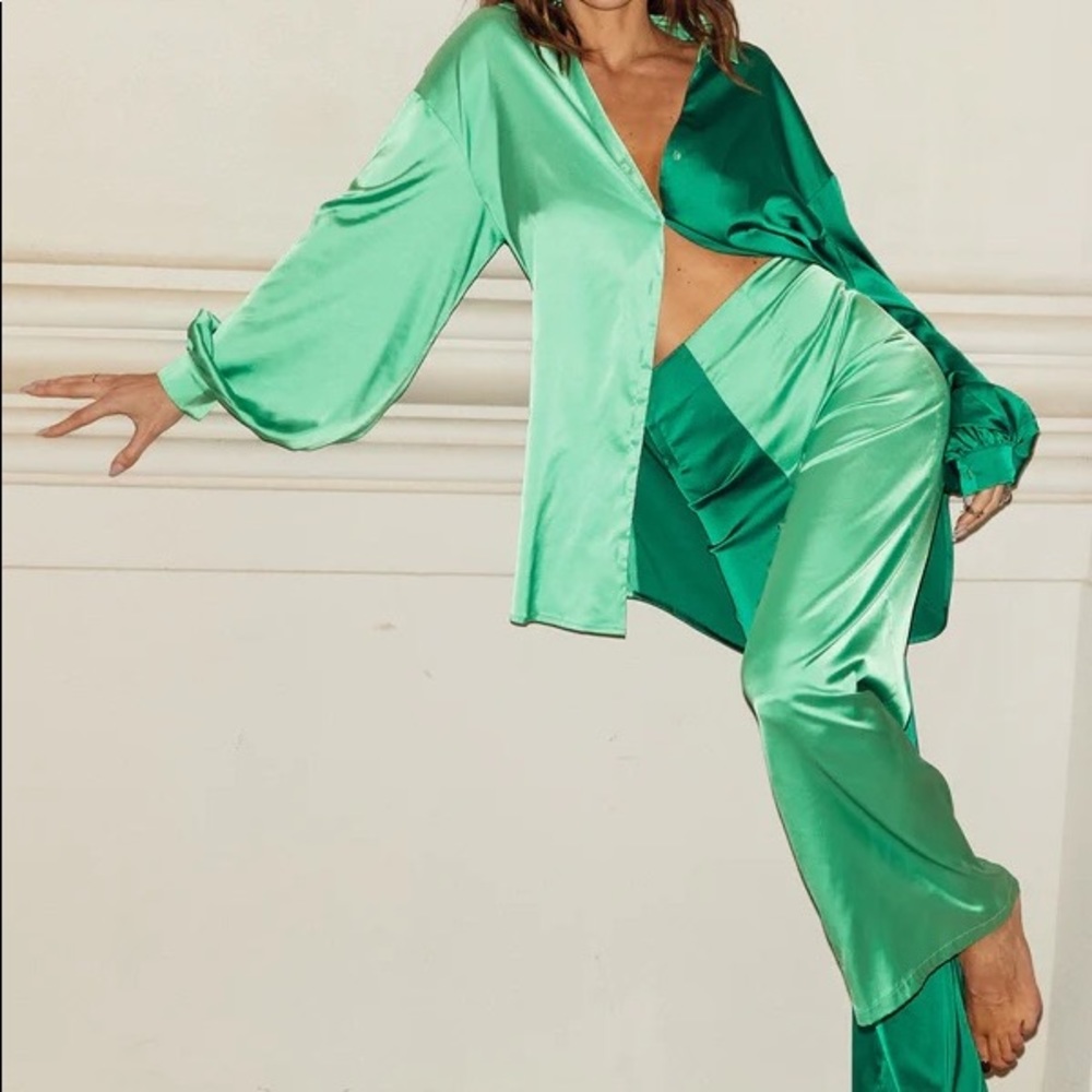 Oversized silky green shirt